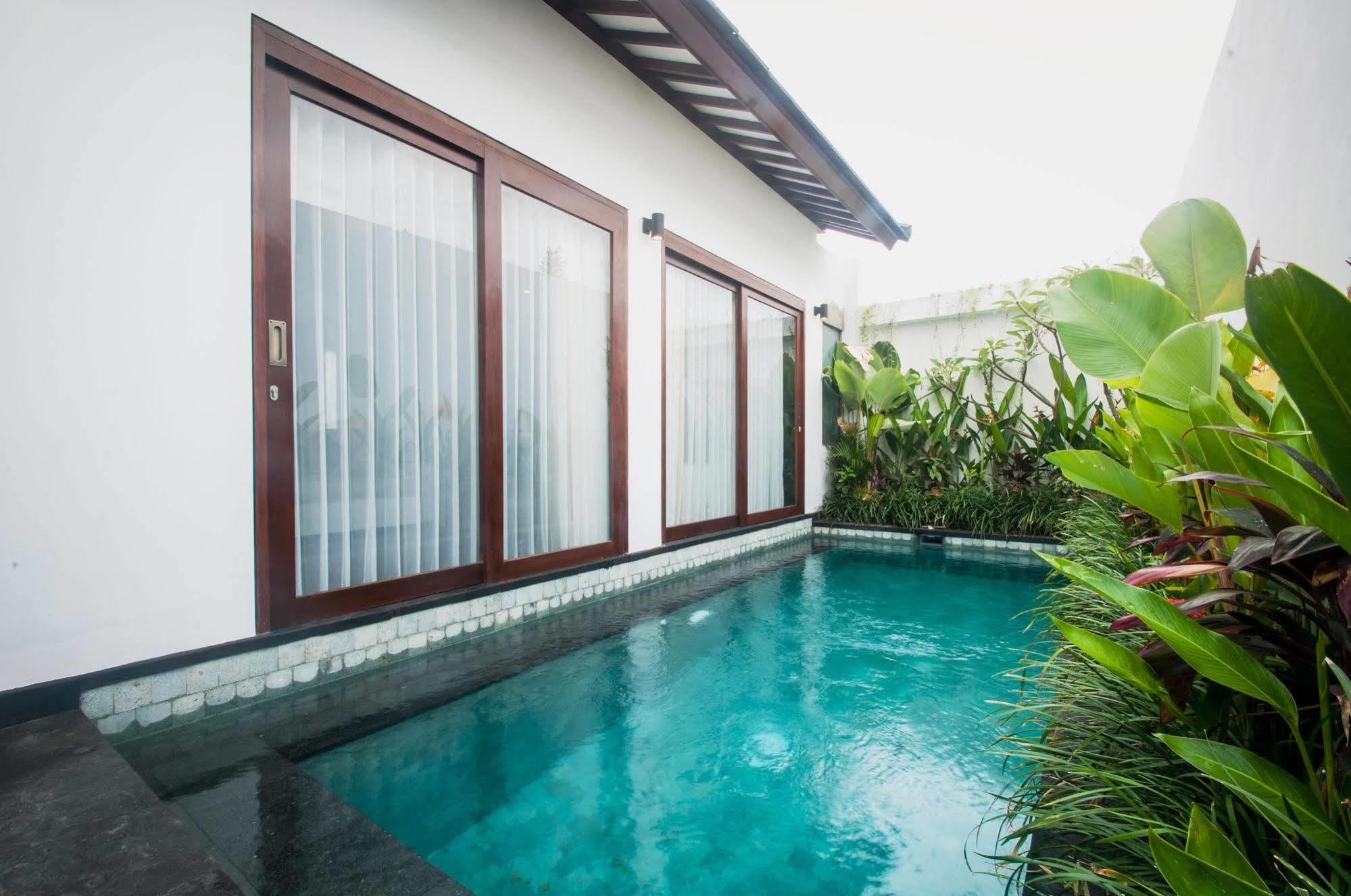Anari Villas Kuta Legian Exterior foto